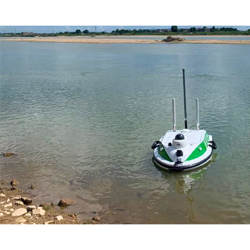 ALPHA Mi 測量無人船 4